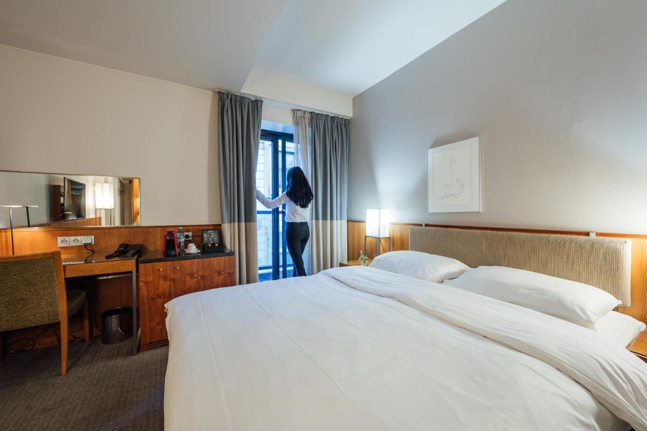 Peakture Hotel Bucharest Luaran gambar