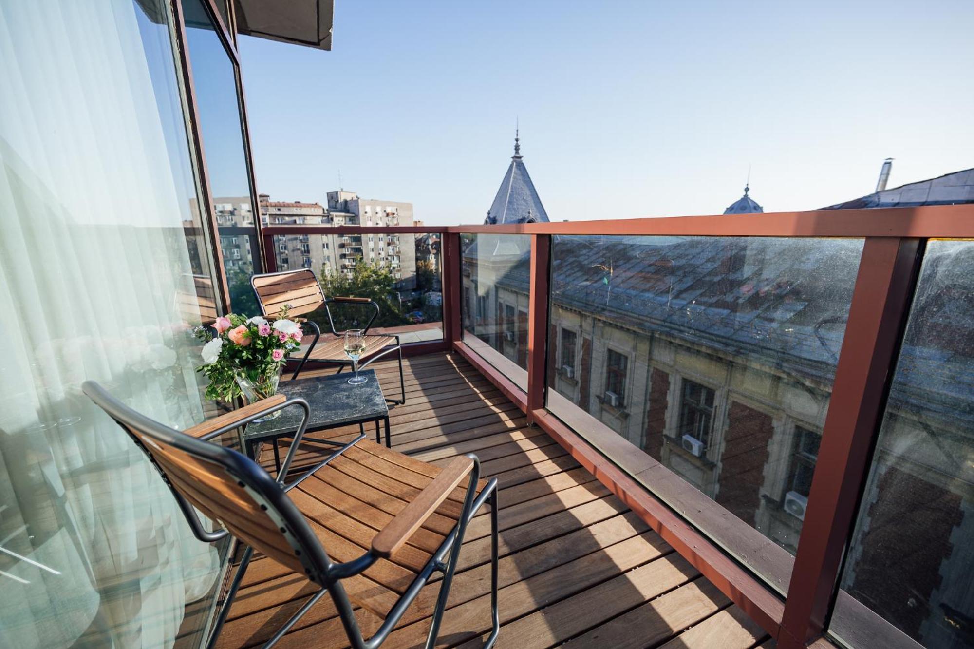 Peakture Hotel Bucharest Luaran gambar